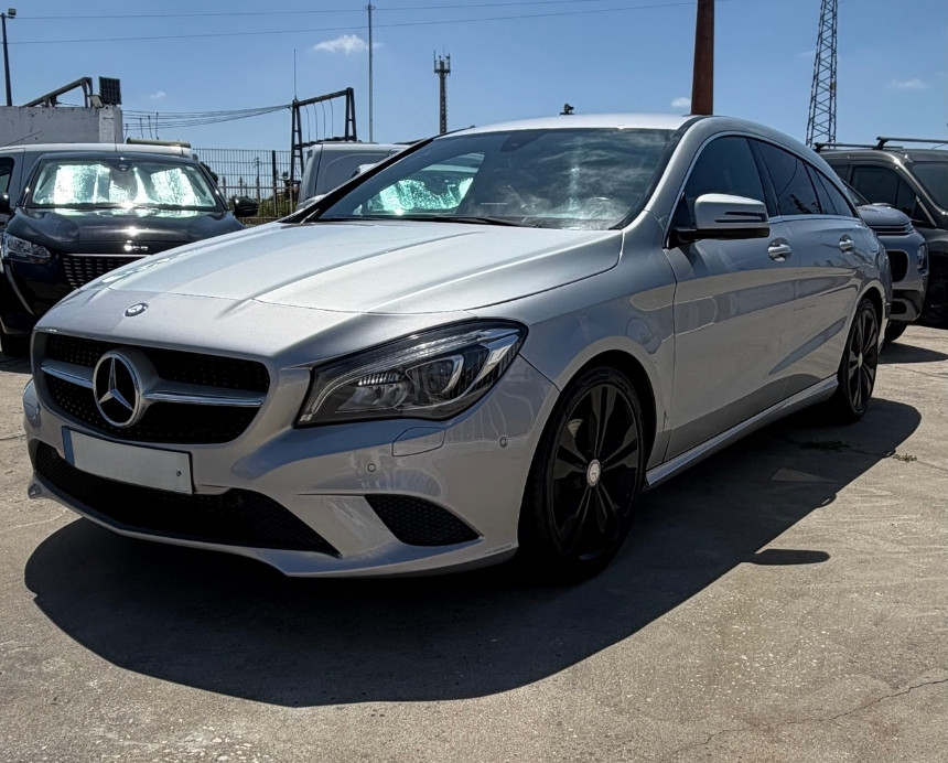 Mercedes-Benz CLA 180d Shooting Brake Urban - Image 2