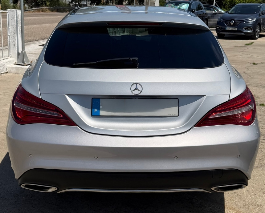 Mercedes-Benz CLA 180d Shooting Brake Urban - Image 5