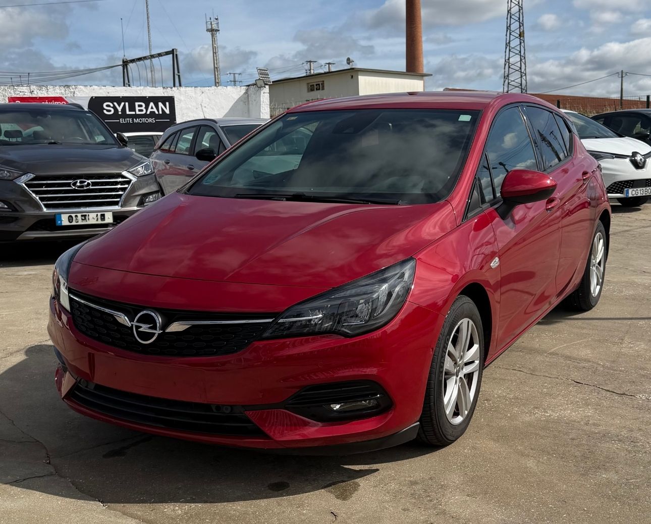 Opel Astra 1.2 Turbo - Image 2